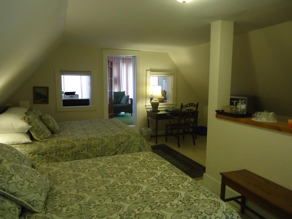 Governor'S Mansion Inn Miramichi Quarto foto