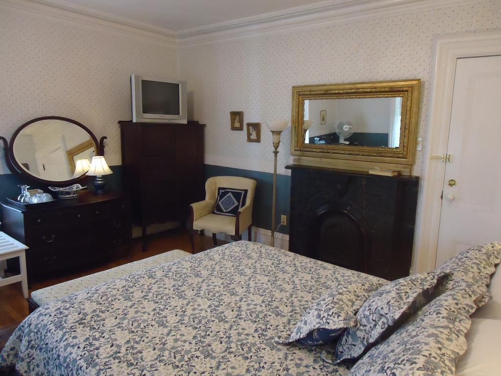 Governor'S Mansion Inn Miramichi Quarto foto