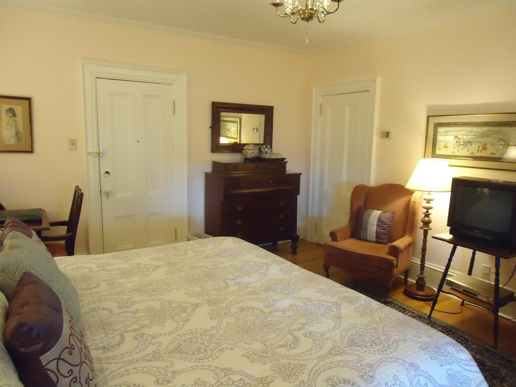 Governor'S Mansion Inn Miramichi Quarto foto